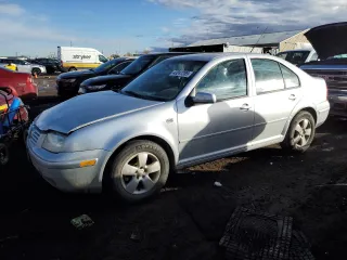 2003 Volkswagen Jetta GLS with VIN 3VWSP69M03M026559, listed as a Copart auction lot 43247285 with 327,363 mi miles and Salvage title. Bid and sale history available at DreamBid. Image 1.