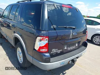 2002 Ford Explorer XLT with VIN 1FMDU73E92ZA96369, listed as a IAAI auction lot 42342473 with 101,303 mi miles and . Bid and sale history available at DreamBid. Image 6.
