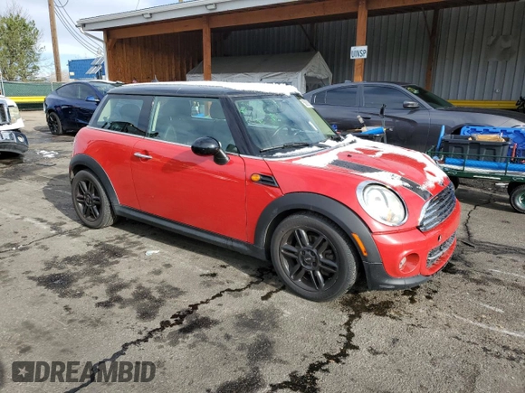 2013 MINI Hardtop with VIN WMWSU3C50DT372302, listed as a Copart auction lot 50600515 with 69,641 mi miles and Salvage Title. Bid and sale history available at DreamBid. Image 4.