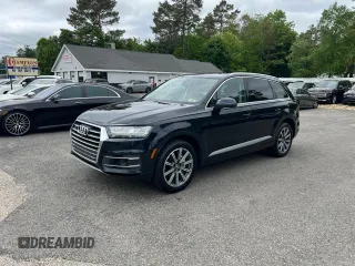2017 Audi Q7 Premium Plus with VIN WA1LAAF75HD036771, listed as a Copart auction lot 57857695 with 147,461 mi miles and Clean title. Bid and sale history available at DreamBid. Image 2.