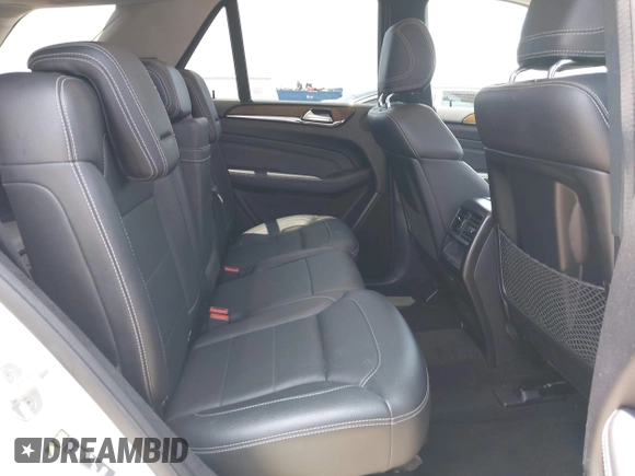 2013 Mercedes-Benz M 350 with VIN 4JGDA5JB6DA163663, listed as a IAAI auction lot 42449381 with 125,880 mi miles and . Bid and sale history available at DreamBid. Image 8.