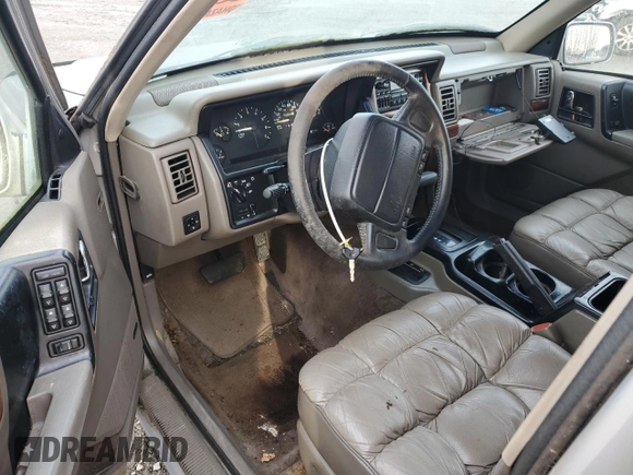 1994 Jeep Grand Cherokee Limited with VIN 1J4GZ78Y7RC224640, listed as a Copart auction lot 86942394 with 174,264 mi miles and Clean Title. Bid and sale history available at carsss.com. Image 8.