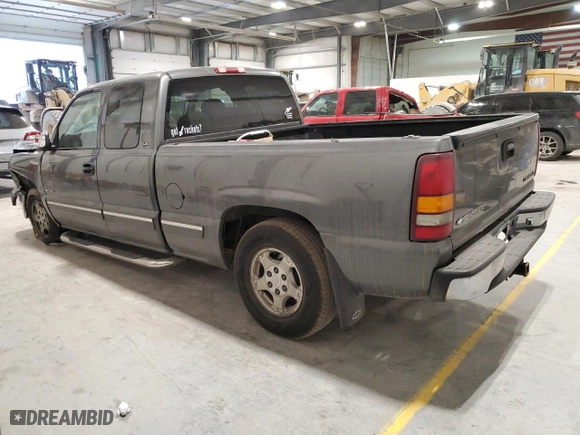 2000 Chevrolet Silverado 1500 LS with VIN 1GCEC19T8YZ113332, listed as a Copart auction lot 44770385 with 0 mi miles and Salvage Title. Bid and sale history available at carsss.com. Image 2.