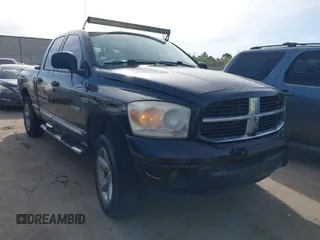 2008 Dodge 1500 SLT with VIN 1D7HU18288S599075, listed as a IAAI auction lot 41782914 with 221,244 mi miles. Bid and sale history available at carsss.com. Image 1.