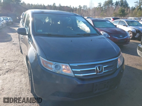 2013 Honda Odyssey EX-L with VIN 5FNRL5H64DB034860, listed as a IAAI auction lot 42013204 with 104,314 mi miles and . Bid and sale history available at carsss.com. Image 12.
