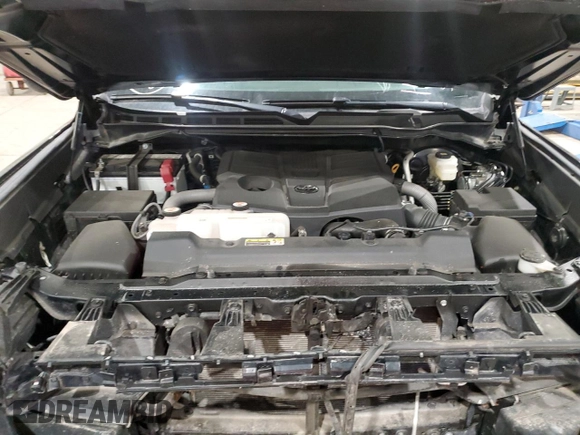 2022 Toyota Tundra SR5 with VIN 5TFLA5GD8NX001640, listed as a Copart auction lot 51101965 with 27,656 mi miles and Clean title. Bid and sale history available at DreamBid. Image 11.