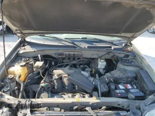 2005 Ford Escape XLT with VIN 1FMYU03115KA43989, listed as a Copart auction lot 69295484 with 160,309 mi miles and Salvage Title. Bid and sale history available at carsss.com. Image 12.
