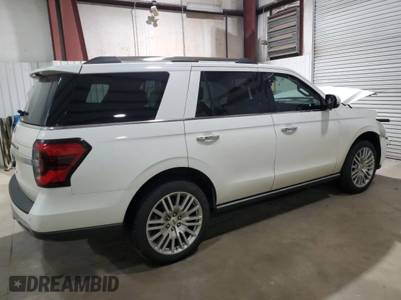 2024 Ford Expedition Limited with VIN 1FMJU1K86REB06546, listed as a Copart auction lot 44930205 with 2,901 mi miles and Salvage title. Bid and sale history available at DreamBid. Image 3.