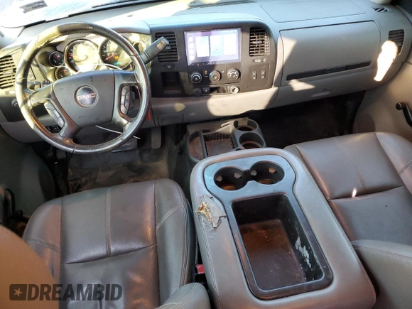 2009 GMC Sierra 1500 with VIN 1GTHC49K59E140731, listed as a Copart auction lot 85445764 with 245,081 mi miles and Salvage Title. Bid and sale history available at DreamBid. Image 8.