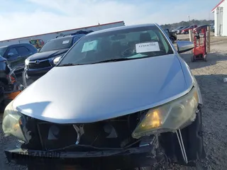 2012 Toyota Camry SE with VIN 4T1BK1FK8CU018613, listed as a IAAI auction lot 41016706 with 132,794 mi miles. Bid and sale history available at carsss.com. Image 12.