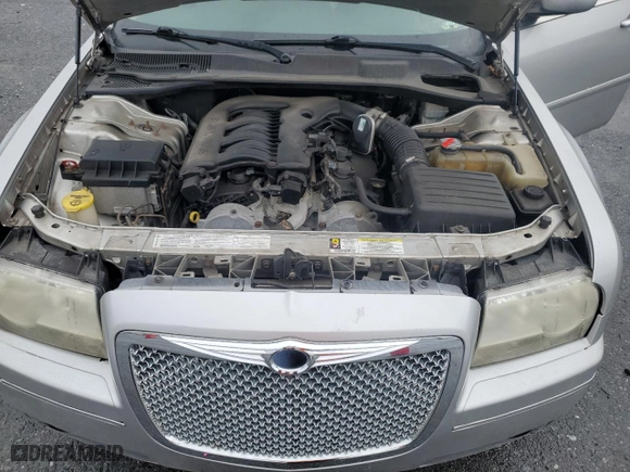 2007 Chrysler 300 Touring with VIN 2C3KA53G07H612401, listed as a Copart auction lot 52334075 with 158,154 mi miles and Clean Title. Bid and sale history available at carsss.com. Image 11.