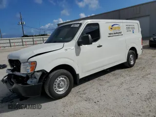2021 Nissan NV Cargo SV z VIN 1N6BF0KY0MN809580, wystawiony jako Copart lot #78304714 z przebiegiem 61 689 mil mil oraz Szkoda całkowita • Salvage title. Historia ofert i sprzedaży dostępna na DreamBid. Obrazek 1.