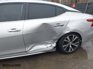 2018 Nissan Maxima SL with VIN 1N4AA6AP1JC394078, listed as a IAAI auction lot 41197428 with 91,281 mi miles. Bid and sale history available at carsss.com. Image 6.