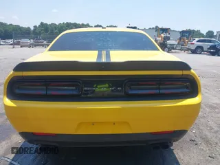 2018 Dodge Challenger SXT с VIN 2C3CDZAG9JH339276, выставлен на аукционе IAAI как лот 42637557 с пробегом 111 418 миль миль и . История ставок и продаж доступна на DreamBid. Изображение 16.