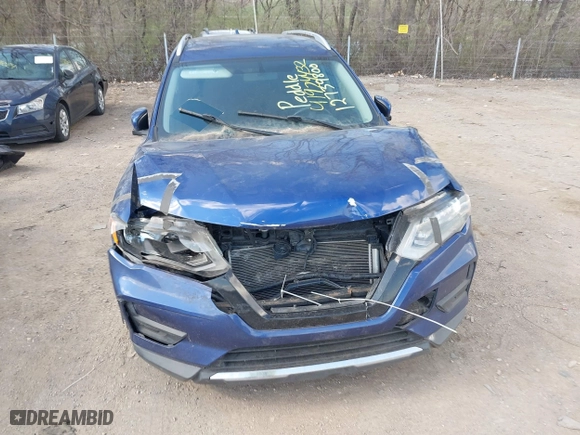 2017 Nissan Rogue S with VIN KNMAT2MTXHP501086, listed as a IAAI auction lot 41924432 with 102,195 mi miles. Bid and sale history available at carsss.com. Image 12.