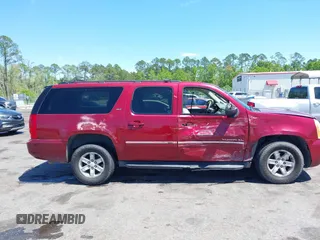 2011 GMC Yukon XL SLT with VIN 1GKS2KE37BR118843, listed as a IAAI auction lot 41983870 with 236,029 mi miles. Bid and sale history available at carsss.com. Image 13.