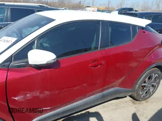 2018 Toyota C-HR XLE with VIN NMTKHMBX2JR012246, listed as a IAAI auction lot 41735772 with 124,467 mi miles. Bid and sale history available at carsss.com. Image 14.