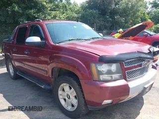 2008 Chevrolet Avalanche LS z VIN 3GNFK12398G190493, wystawiony jako IAAI lot #42483068 z przebiegiem 211 675 mil mil oraz . Historia ofert i sprzedaży dostępna na DreamBid. Obrazek 1.