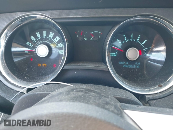 2012 Ford Mustang V6 with VIN 1ZVBP8EM7C5203745, listed as a IAAI auction lot 41757054 with 236,890 mi miles and . Bid and sale history available at DreamBid. Image 7.