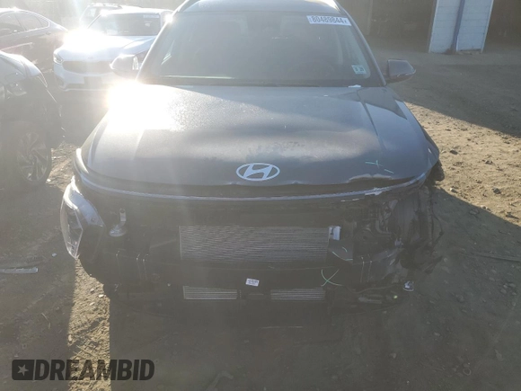 2025 Hyundai Kona SEL Convenience with VIN KM8HCCAB3SU192744, listed as a Copart auction lot 80489844 with 899 mi miles and Salvage Title. Bid and sale history available at DreamBid. Image 12.