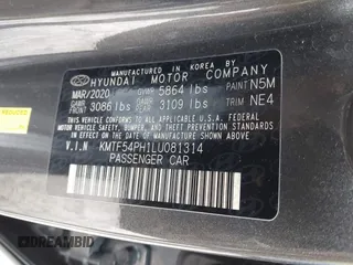2020 Genesis G90 5.0L Ultimate with VIN KMTF54PH1LU081314, listed as a IAAI auction lot 41642178 with 122,450 mi miles. Bid and sale history available at carsss.com. Image 9.