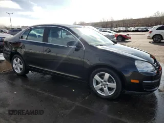 2008 Volkswagen Jetta Sedan SE with VIN 3VWRM71K08M062654, listed as a Copart auction lot 51602765 with 111,395 mi miles and Salvage Title. Bid and sale history available at carsss.com. Image 4.
