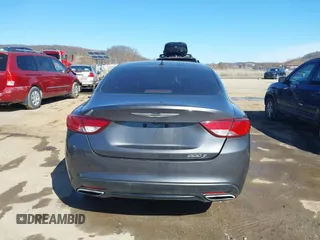 2015 Chrysler 200 S with VIN 1C3CCCBB2FN655751, listed as a IAAI auction lot 41711262 with 106,073 mi miles and . Bid and sale history available at carsss.com. Image 16.