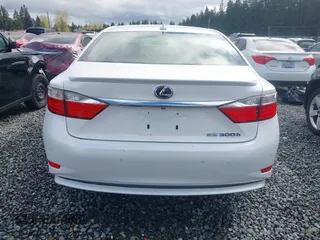2013 Lexus ES 300h with VIN JTHBW1GG4D2013536, listed as a IAAI auction lot 41979270 with 98,515 mi miles and . Bid and sale history available at DreamBid. Image 17.