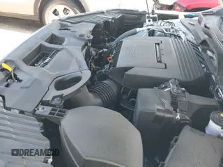 2025 Honda Pilot Touring с VIN 5FNYG2H72SB024543, выставлен на аукционе IAAI как лот 43123621 с пробегом 10 163 миль миль и . История ставок и продаж доступна на DreamBid. Изображение 20.