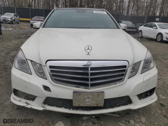 2011 Mercedes-Benz E-Class E 550 Luxury with VIN WDDHF9AB8BA472925, listed as a Copart auction lot 43640085 with 143,121 mi miles and Clean Title. Bid and sale history available at carsss.com. Image 5.