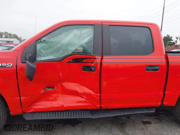 2020 Ford F-150 XL with VIN 1FTEW1EP1LFC56374, listed as a IAAI auction lot 42052603 with 46,530 mi miles. Bid and sale history available at carsss.com. Image 21.