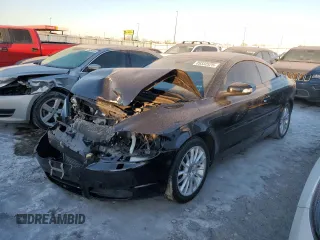 2008 Volvo C70 with VIN YV1MC67258J055241, listed as a Copart auction lot 89332525 with 66,406 mi miles and Salvage Title. Bid and sale history available at carsss.com. Image 1.