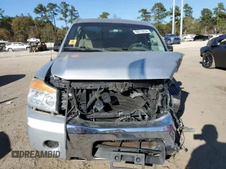 2008 Nissan Titan XE z VIN 1N6BA06A18N308019, wystawiony jako Copart lot #86018254 z przebiegiem Nie podano mil oraz Szkoda całkowita • Salvage title. Historia ofert i sprzedaży dostępna na DreamBid. Obrazek 5.