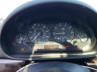 2004 BMW 3 Series 325Ci z VIN WBABV134X4JT20809, wystawiony jako Copart lot #83225994 z przebiegiem 184 709 mil mil oraz Czysty tytuł • Clean title. Historia ofert i sprzedaży dostępna na DreamBid. Obrazek 9.