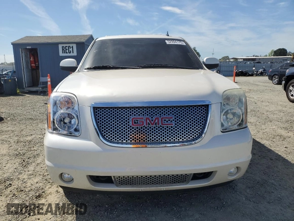 2013 GMC Yukon Denali with VIN 1GKS2EEF1DR109442, listed as a Copart auction lot 52994175 with 138,846 mi miles and Clean Title. Bid and sale history available at carsss.com. Image 5.