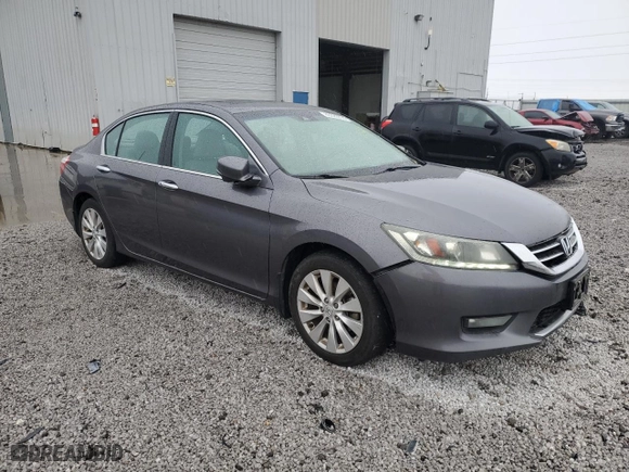 2014 Honda Accord Sedan EX-L with VIN 1HGCR3F87EA033789, listed as a Copart auction lot 85529774 with 132,939 mi miles and Salvage Title. Bid and sale history available at carsss.com. Image 4.