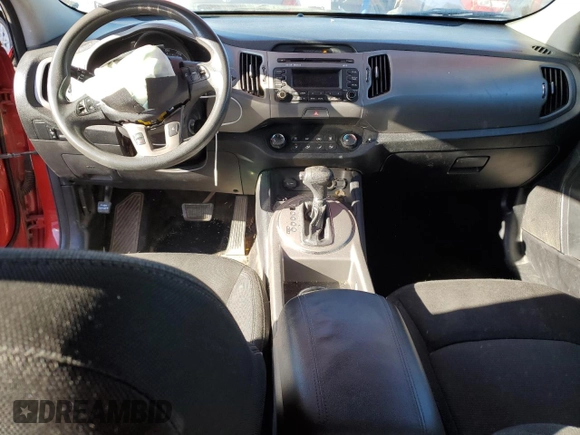 2014 Kia Sportage LX with VIN KNDPB3AC7E7635038, listed as a Copart auction lot 84241724 with 178,937 mi miles and Salvage Title. Bid and sale history available at carsss.com. Image 8.