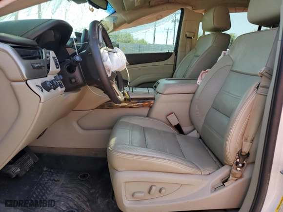 2016 GMC Yukon XL Denali with VIN 1GKS2HKJ7GR394839, listed as a Copart auction lot 52114765 with 122,308 mi miles and Salvage Title. Bid and sale history available at carsss.com. Image 7.