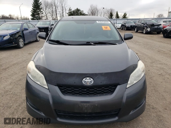 2009 Toyota Matrix S z VIN 2T1KE40E79C021007, wystawiony jako Copart lot #83045034 z przebiegiem Nie podano mil oraz Czysty tytuł • Clean title. Historia ofert i sprzedaży dostępna na DreamBid. Obrazek 5.