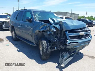 2010 Chevrolet Tahoe LT z VIN 1GNMCBE34AR236601, wystawiony jako IAAI lot #42204854 z przebiegiem Nie podano mil oraz . Historia ofert i sprzedaży dostępna na DreamBid. Obrazek 1.