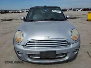 2011 MINI Convertible with VIN WMWZN3C53BTZ89332, listed as a Copart auction lot 45945515 with 25,809 mi miles and Salvage title. Bid and sale history available at DreamBid. Image 5.