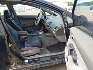 2008 Honda Civic LX with VIN 2HGFA16568H328242, listed as a IAAI auction lot 42161142 with 257,460 mi miles and . Bid and sale history available at DreamBid. Image 5.