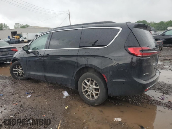 2022 Chrysler Pacifica Touring L with VIN 2C4RC1BGXNR190806, listed as a Copart auction lot 56557535 with 47,170 mi miles and Salvage Title. Bid and sale history available at DreamBid. Image 2.