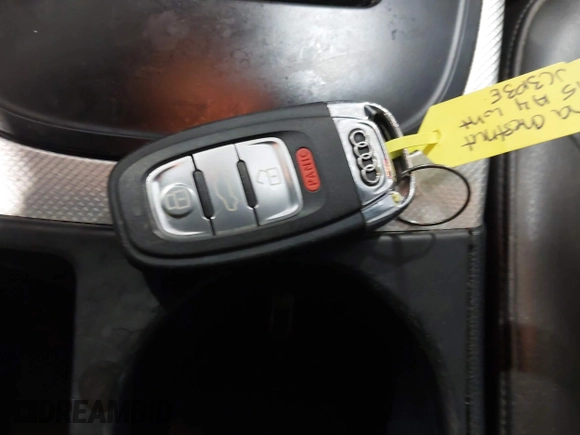 2015 Audi A4 Premium z VIN WAUBFAFL1FN028283, wystawiony jako IAAI lot #41439349 z przebiegiem 121 780 mil mil oraz . Historia ofert i sprzedaży dostępna na DreamBid. Obrazek 11.