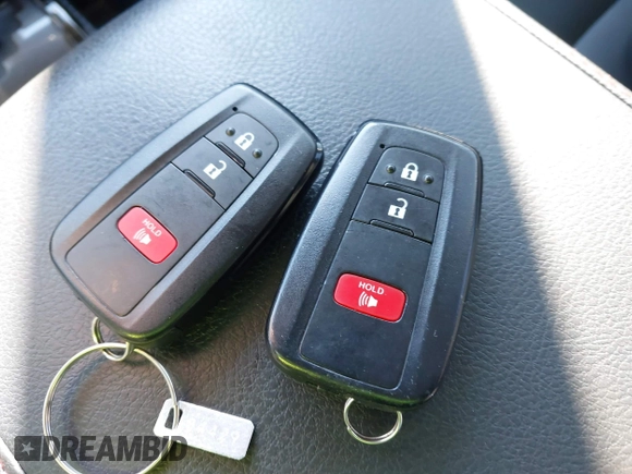 2024 Toyota 4Runner TRD Off Road z VIN JTERU5JR6R6255876, wystawiony jako IAAI lot #41281427 z przebiegiem 11 474 mil mil oraz . Historia ofert i sprzedaży dostępna na DreamBid. Obrazek 11.