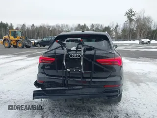 2020 Audi Q3 S line Prestige z VIN WA1FECF34L1043781, wystawiony jako IAAI lot #41500404 z przebiegiem 80 711 mil mil oraz . Historia ofert i sprzedaży dostępna na DreamBid. Obrazek 16.