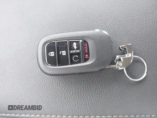 2024 Honda Civic EX-L z VIN 19XFL1H73RE014164, wystawiony jako IAAI lot #38823542 z przebiegiem 3 mil mil oraz . Historia ofert i sprzedaży dostępna na DreamBid. Obrazek 11.
