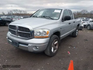 2006 Dodge Ram 1500 SLT with VIN 1D7HU18206S598113, listed as a IAAI auction lot 41481008 with 175,759 mi miles. Bid and sale history available at carsss.com. Image 2.