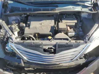 2013 Toyota Sienna XLE AAS with VIN 5TDYK3DC1DS305089, listed as a Copart auction lot 88533475 with 217,463 mi miles and Clean Title. Bid and sale history available at carsss.com. Image 12.