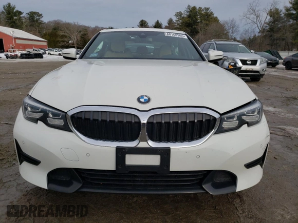 2019 BMW 3 Series 330i xDrive with VIN 3MW5R7J50K8B03200, listed as a Copart auction lot 46158365 with 67,827 mi miles and Salvage Title. Bid and sale history available at DreamBid. Image 5.